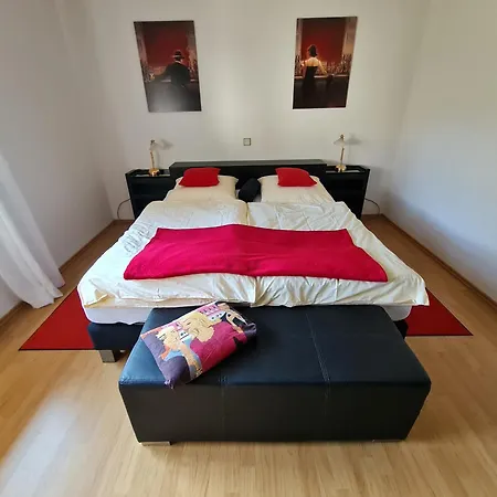Ferienwohnung Lindenallee Hunolstein مورباخ