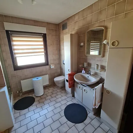 Ferienwohnung Lindenallee Hunolstein * مورباخ